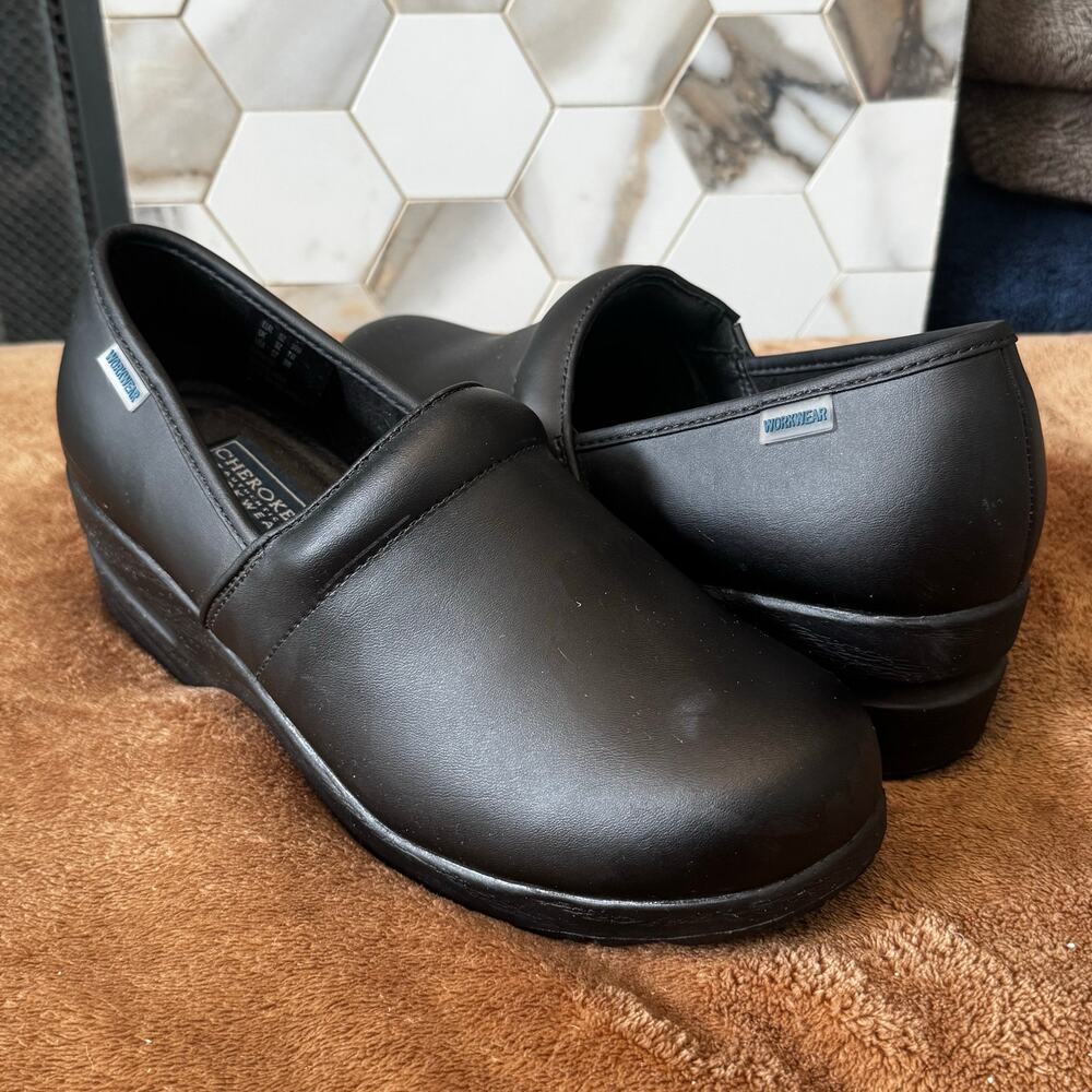 Cherokee Authentic Women's Black Workwear Harmony Leather Slip-on Clogs Size 9